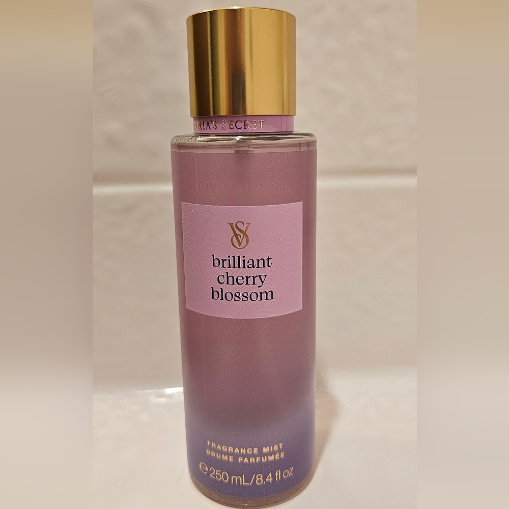Victoria's Secret Pink and Gold Fragrance Mist New